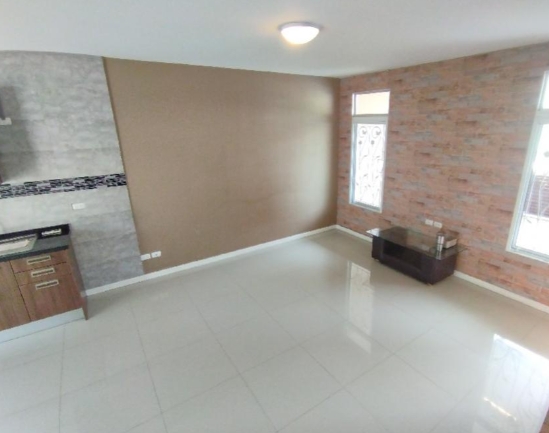 ให้เช่า ทาวน์โฮม ฮาบิทาวน์โฟลด์ ติวานนท์-แจ้งวัฒนะ 3 ห้องนอน 2 ห้องน้ำ