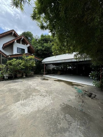 HR1907ให้เช่าบ้านเดี่ยวเนื้อที่ 120 ตรว.ย่านอรุณอมรินทร์ ไม่ไกลจากMRT บางยี่ขัน ค่าเช่า 60,000 บาทต่อเดือน ติดต่อ : คุณพร  0938091444 (เบอร์นี้แอดไลน์ได้คะ),โทร 0939833259ID Line : henghengpaulaรหัสประกาศ HR1907HR1907ให้เช่าบ้านเดี่ยวเนื้อที่ 120 ตรว.ย่านอรุณอมรินทร์ ไม่ไกลจากMRT บางยี่ขัน ภายในตัวบ้านมีห้องนอน 3 ห้องนอน 2 ห้องน้ำ 1 ห้องครัว  โซนนั่งเล่น บิ้วอินบาร์ส่วนตัวสวนข้างอาคารแอร์ 3 ตัว ถนนเข้าออก 2 เลน ก