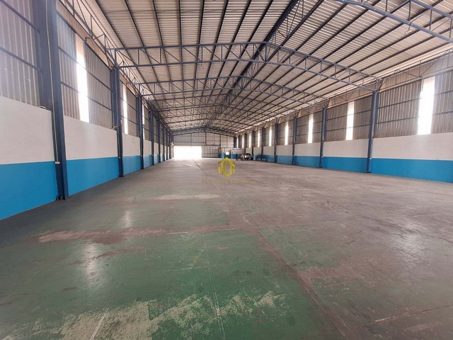 โกดังให้เช่าขนาด 2000 ตรม. ใกล้ท่าเรือแหลมฉบัง ชลบุรี