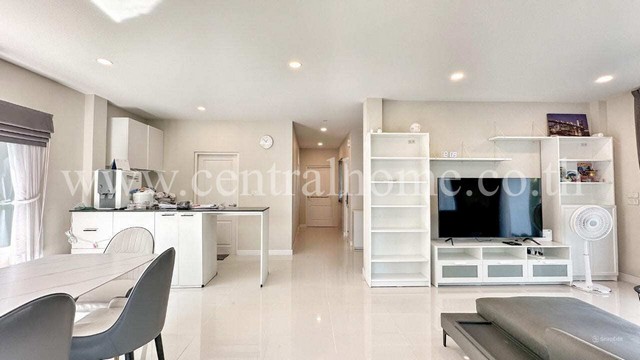 บ้านเดี่ยว เซนโทร พระราม 9 - กรุงเทพกรีฑา หลังใหญ่