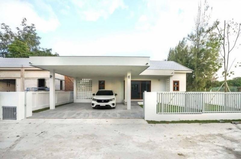 ขายต่ำกว่าราคาประเมิน บ้านเดี่ยวสไตล์มินิมอล ลดราคาเหลือ 2.49 ล้านบาท สันกำแพง พรอมเมนาด้า สนามบิน 