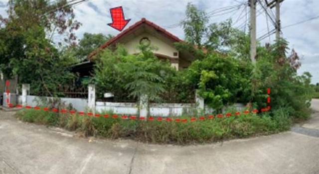   Code ID : PGCMI-LB-A-650022  ราคา  1,580,000  บาท ▸ เนื้อที่ 88 ตร.ว  พื้นที่ใช้สอย 69.15 ตร.ม.   ▸ 2 ห้องนอน 1 ห้องน้ำ    ▸ 2 ที่จอดรถ   บ้านหันไปทางทิศใต้  พิกัดทรัพย์ : https://maps.app.goo.gl/3XhWHmu79mnyhkzJA  สถานที่ใกล้เคียง ▸ใกล้  บิ๊กซี ซูเปอร์เซ็นเตอร์ หางดง 1 ▸ใกล้  ท่าอากาศยานเชียงใหม่ ▸ใกล้  เซ็นทรัล เชียงใหม่ แอร์พอร์ต ▸ใกล้  โฮมโปร หางดง  สอบถามเพิ่มเติม / นัดชม โทร. 097-419-5982(พลอย) โทร. 096-932-4624(ออมสิน) Line : @panaya (มี@ด้านหน้า)  ปรึกษาสินเ