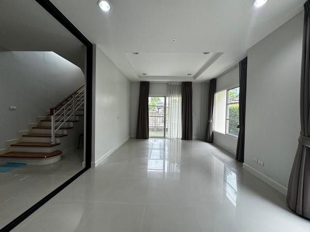 C4658 ให้เช่าบ้านเดี่ยว 2 ชั้น โครงการเดอะเซนโทร สุขุมวิท 113 ใกล้BTS แบริ่ง