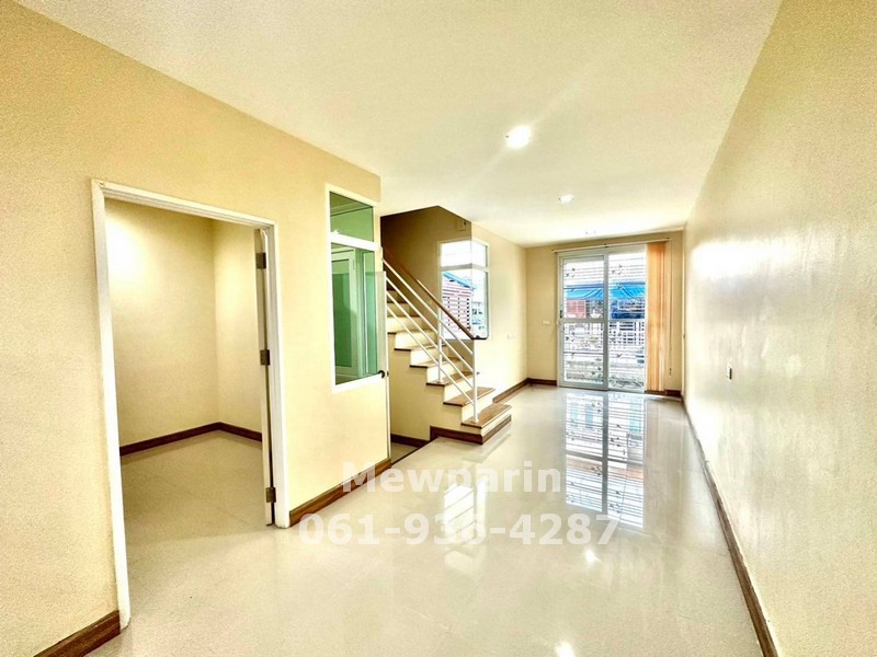 0042894 ให้เช่าบ้าน	โกลเด้น ทาวน์ ชัยพฤกษ์-วงแหวน ขนาด 20 ตร.วา พื้นที่ใช้สอย 100 ตรม.บ้านดีไซน์โมเดิ้ล