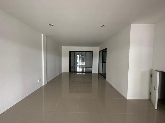 ขาย บ้านทาวน์เฮาส์ 2 ชั้น 24.8 ตร.วา  โครงการ พฤกษาพรรณ แกรนด์ ลำพยา 3