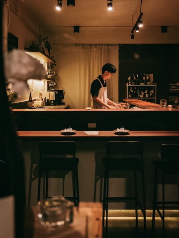 เซ้ง ร้านอาหารตกแต่งใหม่ พร้อมอุปกรณ์ กรุงเทพ พญาไท 