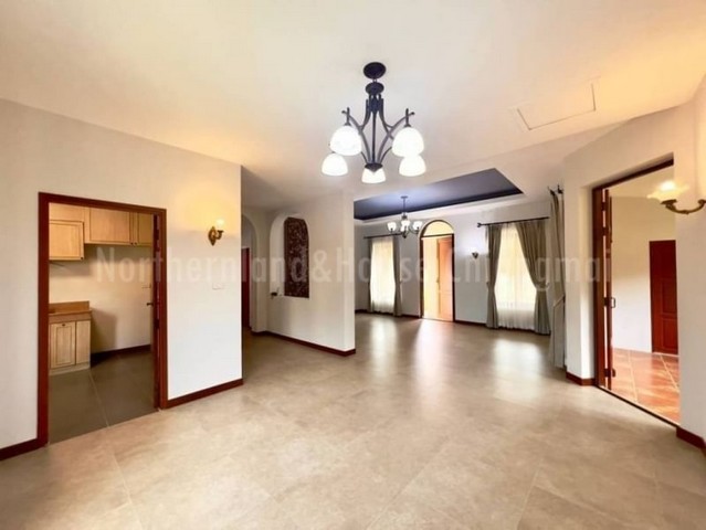 พูลวิลล่า ทำเลดี เนื้อที่กว้าง โซนพืชสวนโลก