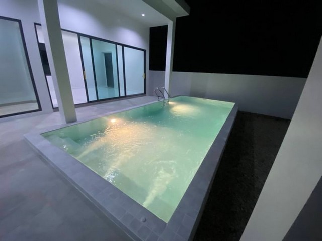 พูลวิลล่าสร้างใหม่ เงียบสงบ โซนป่าแดด                     