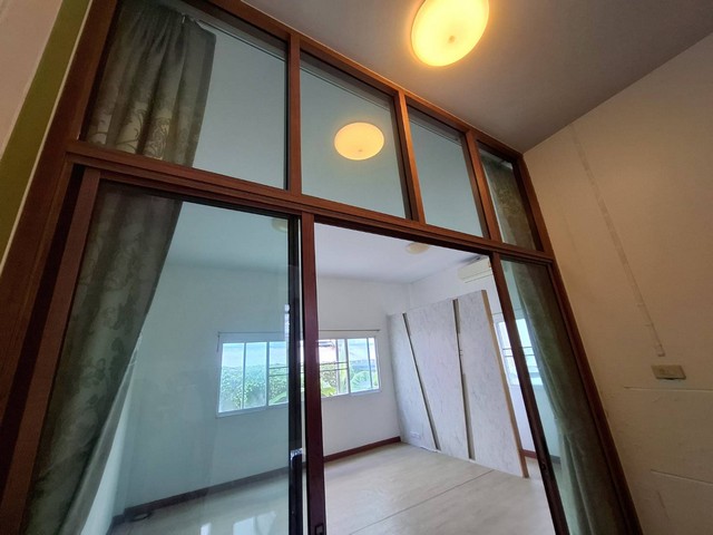 ให้เช่า ทาวน์โฮม3ชั้น   35ตรว. ถนน เกษตร นวมินทร์ ซอยแจ่มจันทร์