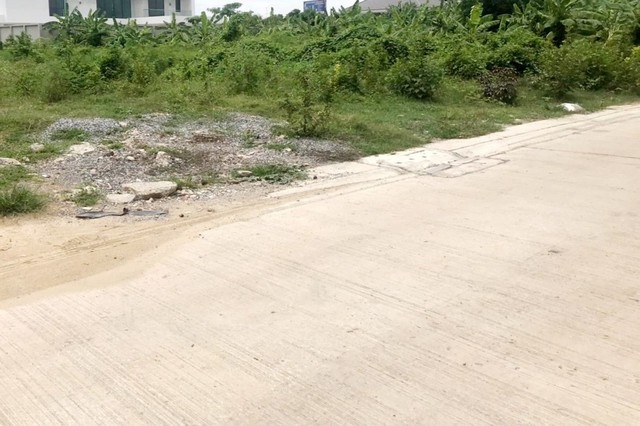 ขายที่ดินกรุงเทพกรีฑา 20 เนื้อที่ 1 ไร่  ถมแล้ว ทำเลดี