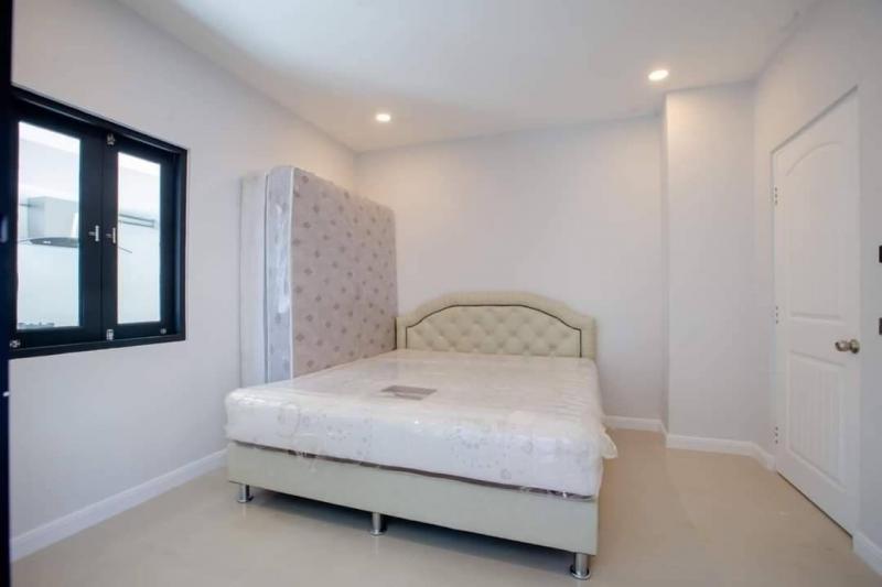 โซนสันกำแพง ให้เช่า/ขาย 3.69 ล้าน 58 ตรว. 5 นอน 3 น้ำ บ้านเดี่ยว 2 ชั้น ขายต่ำกว่าราคาประเมิน รีโนทเวทใหม่ อนาคตใกล้สนามบินเชียงใหม่แห่งที่2