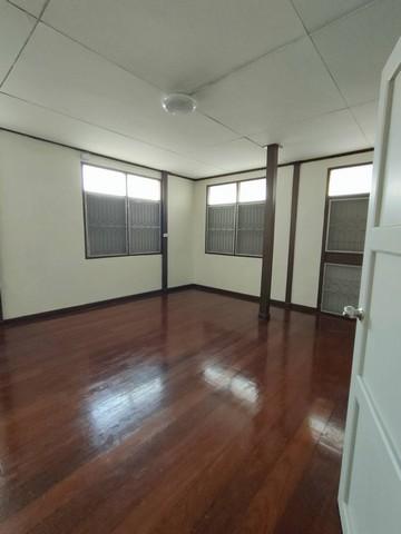 BH3232 ให้เช่าบ้านเดี่ยว2ชั้นย่านลาดพร้าวเลียบด่วนใกล้MRTลาดพร้าว83เลียบด่วน เหมาะทำโฮมออฟฟิศใช้ที่อยู่จดทะเบียนได้