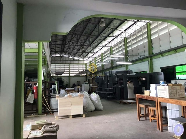 POR5024 ด่วน ให้เช่า โกดังสร้างใหม่ พื้นที่ 305 ตร.ม. ถนนลาดพร้าว ซอยลาดพร้าว91 เข้าซอยไม่ลึก ซอยกว้างรถใหญ่เข้าออกได้สะดวก