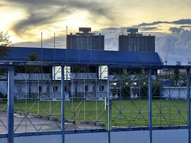 POR5023 ให้เช่า อาคาร บนที่ดิน 21 ไร่ ถนนรัตนาธิเบศร์ นนทบุรี ใกล้เซ็นทรัลเวสเกต เหมาะสำหรับประกอบกิจการโกดัง คลังสินค้า ศูนย์ฝึกอบรม