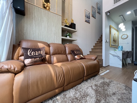 ให้เช่า คอนโด ไอดีโอ คิว วิคตอรี ติดถนนพญาไท BTS อนุสาวรีย์ฯ ขนาด 56.51 ตรม. 2 นอน 2 น้ำ Duplex ชั้น 27,28 วิวเมือง ทิศเหนือ เฟอร์ฯครบครัน