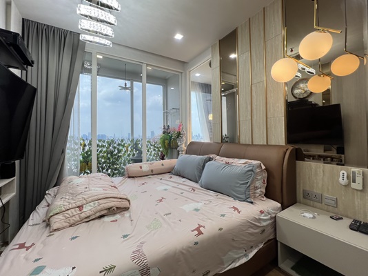 ให้เช่า คอนโด ไอดีโอ คิว วิคตอรี ติดถนนพญาไท BTS อนุสาวรีย์ฯ ขนาด 56.51 ตรม. 2 นอน 2 น้ำ Duplex ชั้น 27,28 วิวเมือง ทิศเหนือ เฟอร์ฯครบครัน