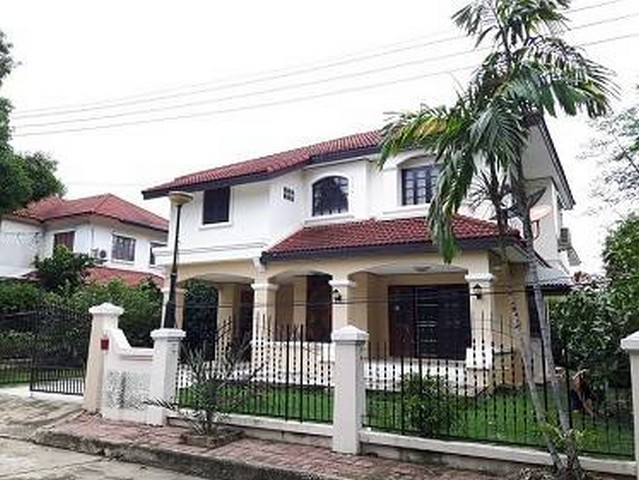 บ้านเดี่ยว 121 ตารางวา พร้อมเฟอร์ ม.สีวลี รังสิตคลอง 2 ตำบลประชาธิปัตย์ อำเภอธัญบุรี จังหวัดปทุมธานี