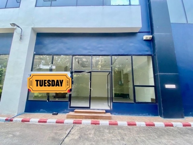 TEL : 092-288 9359 คุณดนิตาLine : https://line.me/ti/p/yxo92dHWP1ออฟฟิศให้เช่า ลัดดาวิว คอนโด ศรีราชา (ห้องชุดเพื่อการพาณิชย์)เดินทางสะดวก  : ใกล้ถนนสุขุมวิท แหล่งชุมชนใกล้ ห้างสรรพสินค้า โรงพยาบาลใกล้ร้านค้า ร้านอาหารใจกลางเมืองศรีราชาขนาดพื้นที่ 207 ตารางเมตร เงื่อนไขในการเช่า สัญญารายปี มัดจำ 2 เดือน ล่วงหน้า 1 เดือน F-A7