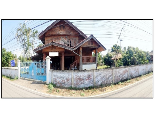  Code ID : PGPRA580003  ราคา  1,200,000  บาท ▸ เนื้อที่ 81 ตร.ว  พื้นที่ใช้สอย 266.34 ตร.ม.   ▸ 4 ห้องนอน 2 ห้องน้ำ    ▸ 1 ที่จอดรถ   บ้านหันไปทางทิศตะวันตก  พิกัดทรัพย์ : https://maps.app.goo.gl/qqYGXsnuAnWJZvF46  สถานที่ใกล้เคียง ▸ใกล้  โรงพยาบาลสอง ▸ใกล้  โรงเรียนสองพิทยาคม ▸ใกล้  ที่ว่าการอำเภอสอง ▸ใกล้  โรงเรียนบ้านเตาปูน  สอบถามเพิ่มเติม / นัดชม โทร. 097-419-5982(พลอย) โทร. 096-932-4624(ออมสิน) Line : @panaya (มี@ด้านหน้า)  ปรึกษาสินเชื่อฟรี One Stop Service ดูแลตั�