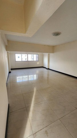 S2568 ให้เช่าทาวน์โฮม 5 ชั้น ซอยรามคำแหง 65 ใกล้โรงแรมชาลีน่า