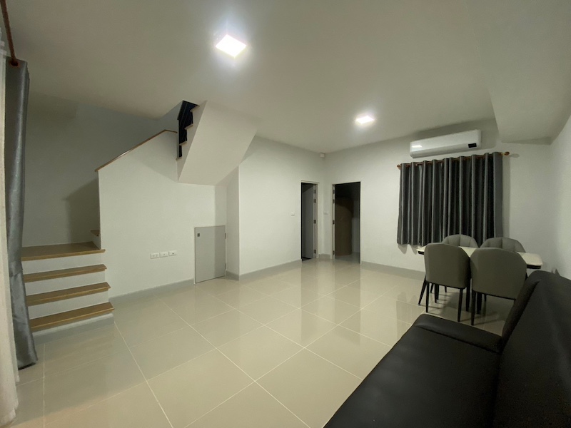 BH3233 ให้เช่าทาวน์เฮ้าส์ 2ชั้น 3ห้องอเนกประสงค์ 2ห้องน้ำ หมู่บ้านพลีโน่ ติวานนท์ เฟอร์ครบพร้อมอยู่