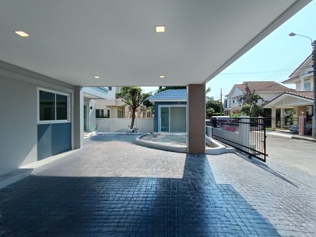 เพอร์เฟคเพลส รัตนาธิเบศร์ เฟส 1  บ้านตกเเต่งใหม่พร้อมอยู่