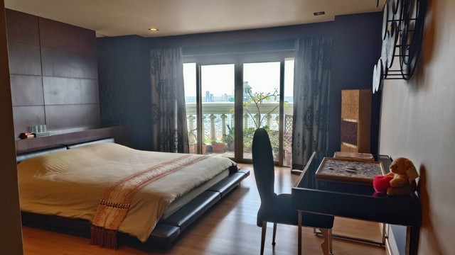 ขายด่ว Nusa State Tower Condominiumห้องวิวแม่น้ำชั้น39 ห้องใหม่มาก Fully furnished