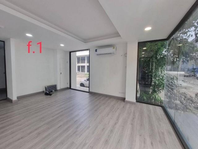 ให้เช่าอาคารพานิชย์ 4 ชั้น พื้นที่ 300 ตารางเมตร ซอยอ่อนนุช 62 ตกแต่งพร้อมใช้งาน ใกล้รถไฟฟ้า 200 เมตร