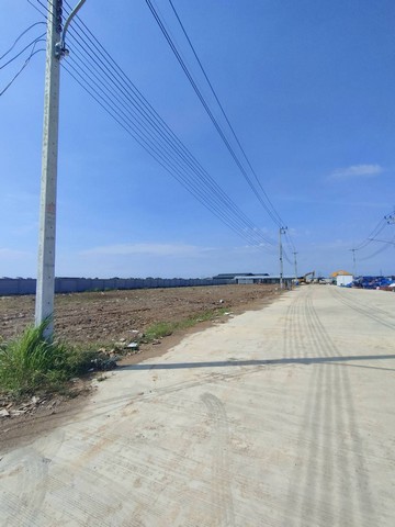 ขายที่ดินพื้นที่สีม่วงเข้มเนื้อที่336 ตร.ว.- 2ไร่ย่านปทุมธานีลำลูกกาคลอง9เหมาะกับทุกธุรกิจทุกชนิดโครงการมีสาธารณูปโภคราคาขายตารางวาละ 35,000 บาทราคาขายเริ่มต้น 20,000,000 บาท (พร้อมสิ่งปลูกสร้างรอสร้าง)ที่ตั้ง ถนนลำลูกกาคลอง 9 ตำบลลำลูกกา อำเภอลำลูกกา จังหวัดปทุมธานี 12150ติดต่อ : คุณภัสพงณ์ 063-409-8164Line : deedaa23ขาย 2 แบบ ที่ดินในโครงการ แบ่งแปลงไว้แปลงละประมาณ 336 ตร.ว. - 2 ไร่1. ที่ดินเ�