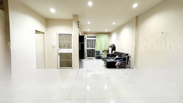 ทาวน์เฮ้าส์ สิรินทาวน์ 2 ประชาอุทิศ 90 Sirin Town 2 Prachauthit 90