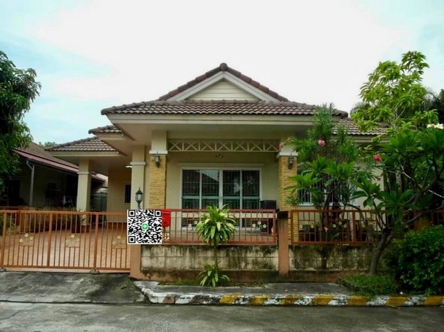 TEL : 092-288 9359 คุณดนิตาLine : https://line.me/ti/p/yxo92dHWP1รายละเอียด : พื้นที่ใช้ส้อย 280 ตรม. 2 ห้องนอนอ 2 ห้องน้ำ 1 ห้องครัว 1 ห้องรับแขก เฟอร์นิเจอร์ครบทั้งหลัง จอดรถในบ้านได้ 2 คัน เครื่องใช้ไฟฟ้าครบ ตกแต่งพร้อมอยู่- เครื่องปรับอากาศ 3 ตัว- เครื่องซักผ้า- เครื่องทำน้ำอุ่น- ตู้เย็น- ไมโครเวฟสถานที่ใกล้เคียง : โรบินสัน ศรีราชา สวนเสือศรีราชา และองค์การบริหารส่วนตำบลหนองขาม ศรีราชาเงื่อนไขในก