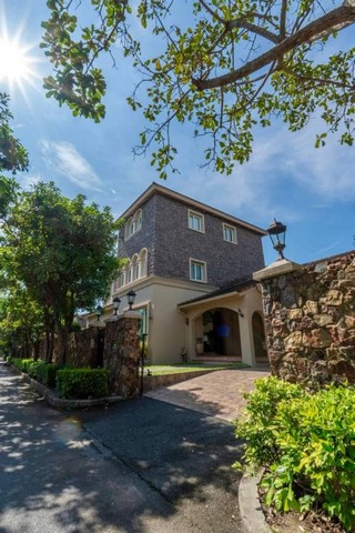 ขายบ้านเดี่ยว 3 ชั้น หมู่บ้าน Silk Road พัทยา ชัยพฤกษ์ 2  หลังใหญ่ที่สุดในโครงการ