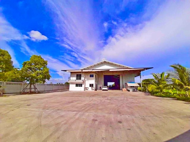 ถูกที่สุด ไทรใหญ่ ไทรน้อย วัดสโมสร ให้เช่าโกดัง ตรม.ละ 50 บาท  สำนักงาน  5.1ไร่ 1,505ตร.ม. ใกล้โรงงานไฮเนเก้น  ถ.บางบัวทอง 340 รถเทรลเลอร์