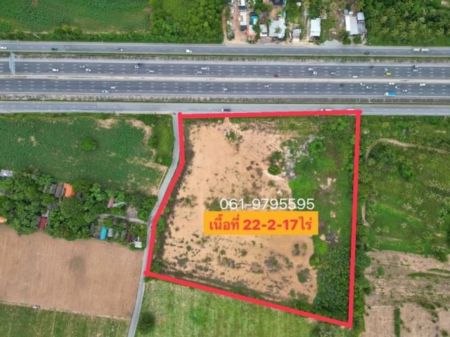 TEL : 092-288 9359 คุณดนิตาLine : https://line.me/ti/p/yxo92dHWP1ที่ดินแปลงสวย ถมแล้ว ติดถนนคู่ขนานมอเตอร์เวย์สาย7 หนองปลาไหล บางละมุง ชลบุรีเนื้อที่ 22 - 2 - 17 ไร่ (9,017ตารางวา)ตางวาละ 16,250.-บาทไร่ละ 6.5ลบ.ขายยกแปลง 146,526,250.- บาททำเลที่ตั้งดี ใกล้ทางเข้าออกมอเตอร์เวย์สาย7 ใกล้นิคมโรจนะใหม่ แหลมฉบัง ใกล้ถนนทางออกไประยองใกล้ท่าเรือแหลมฉบังF-A11 