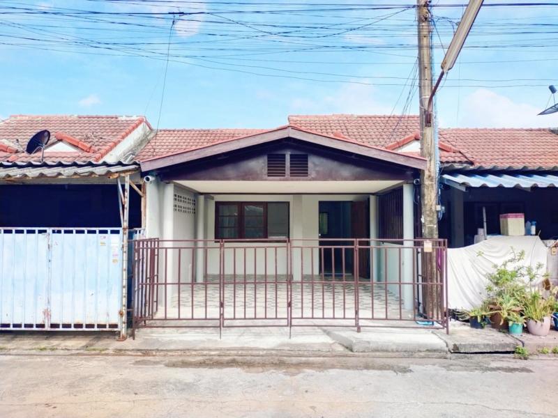 #ขายบ้านพร้อมอยู่ราคาถูกชลบุรี​#บ้านนาป่าชลบุรี0989955449​????ทาวน์เฮ้าส์ชั้นเดียว (ฟรีโอน)????บ้านวัดท้องคุ้ง-นาป่า)????ห่างจากถ.สุข​ประยูร     เพียง​  ​400​  ม.???? 2นอน 1น้ำ 1 ครัว 1จอดรถ ????พท. 20.5 ตรว.???? ราคา 1.xxลบ✴️​  (ล้านต้นๆ​ ราคาน่ารัก)✴️​เงินเดือน​15,000​  กู้ได้????ฟรีของแถม????ฟรีโอน/ประเมิน/จดจำนอง????​ฟรี ค่าทำสัญญานิติกรรม????ฟรี มิเตอร์ไฟฟ้า_ประปาสนใจ/ติดต่อ​????081-4590982​ ลฎา????098- 9955449????​085-4226346​ แอด​