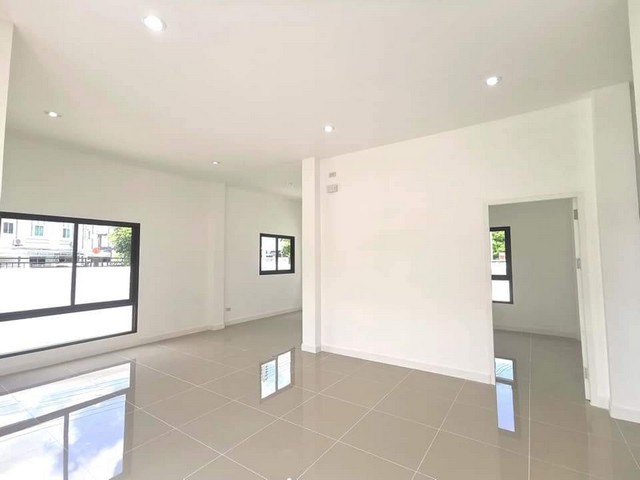 ขายบ้านเดี่ยวชั้นเดียวโครงการมือ1 ขนาด 67.8 ตรว. บ้านหลังมุม มีพื้นที่รอบบ้าน ทำเลห้วยกะปิ ใกล้เมืองชลบุรี