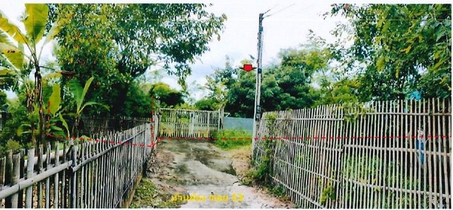 Code ID : PGLPG-LB-A-650017  ราคา  1,700,000  บาท ▸ เนื้อที่ 97 ตร.ว   พื้นที่ใช้สอย 184 ตร.ม.   ▸ 2 ห้องนอน 2 ห้องน้ำ    ▸ 1 ที่จอดรถ   บ้านหันไปทางทิศใต้  พิกัดทรัพย์ : https://maps.app.goo.gl/LHGPMRVZXhNmzwkV8  สถานที่ใกล้เคียง ▸ใกล้  สถานีรถไฟห้างฉัตร ▸ใกล้  โรงพยาบาลห้างฉัตร ▸ใกล้  ตลาดสดเทศบาลห้างฉัตร ▸ใกล้  วัดห้างฉัตร  สอบถามเพิ่มเติม / นัดชม โทร. 097-419-5982(พลอย) โทร. 096-932-4624(ออมสิน) Line : @panaya (มี@ด้านหน้า)  ปรึกษาสินเชื่อฟรี One Stop Service ดูแลตั้งแ�