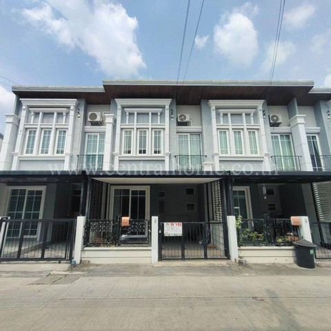 P2 ทาวน์โฮม หมู่บ้าน โกลเด้นทาวน์ งามวงศ์วาน-แคราย ขายขาดทุน