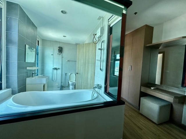 ลัดดาพลัส คอนโด ให้เช่า ห้องสวย วิวทะเล ทำเลดี ใกล้แหล่งท่องเที่ยวศรีราชา FP-C0579