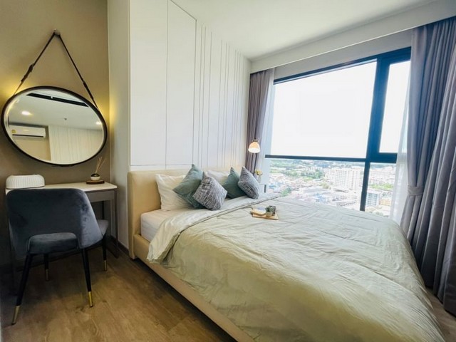 TEL : 092-288 9359 คุณดนิตาLine : https://line.me/ti/p/yxo92dHWP1รายละเอียด : พื้นที่ห้องขนาด 36 ตรม. ชั้น 21 วิวภูเขา และวิวทะเลบางส่วน ตกแต่งครบพร้อมเฟอร์นิเจอร์ และเครื่องใช้ไฟฟ้าครบครัน - บริการแม่บ้านทำความสะอาดฟรี 2 วันต่อสัปดาห์- รวมอินเทอร์เน็ต Wi-Fiสิ่งอำนวยความสะดวก : - สระว่ายน้ำอินฟินิตี้บนดาดฟ้า, - ออนเซ็น/สตรีม/ซาวน่าแบบญี่ปุ่น, - โรงภาพยนตร์และห้องคาราโอเกะ, - ห้องชาแบบญี่ปุ่น, - จำลองการ