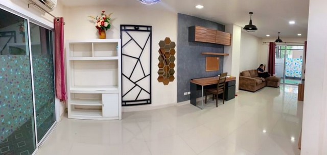 ทาวน์โฮมศรีราชา ให้เช่า โครงการเดอะเซ็นทรัล 2 ศรีราชา ชลบุรี FP-H0573