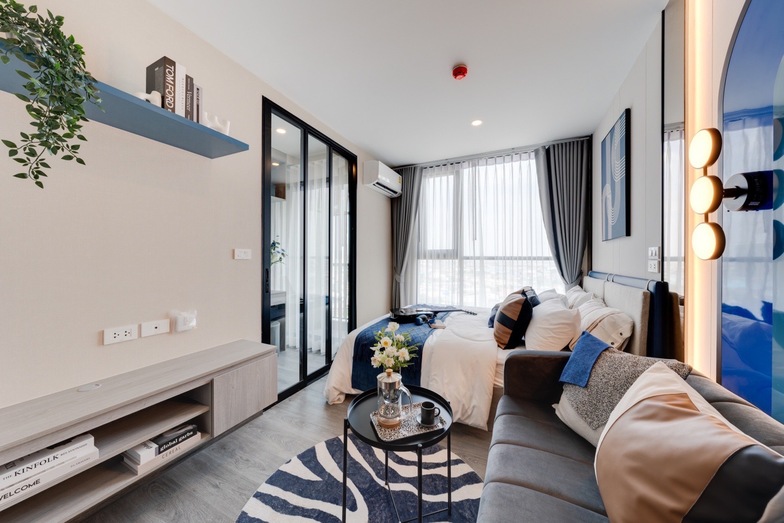 Sub1240ขายดาวน์ คอนโด Origin Plug & Play E22 Station ติด Bts สายลวด ชั้น 3 ขายเท่าทุนออริจิ้น ปลั๊ก แอนด์ เพลย์ สายลวด E22 BTS สเตชั่นติด BTS สายลวด 0 เมตรชั้น 3 ขนาด 22.75 ตรว. (ในรูปเป็นเพียงห้องตัวอย่างเท่านั้น)ห้องแบบ 1 Bedroom ราคาหน้าสัญญา 1,690,000฿ รับเงินคืนวันทำสัญญา 200,000 บาทตอนนี้ราคาขึ้น ไป1,790,000฿ผ่อนดาวน์งวดละ 3900 ผ่อนไปแล้ว 21 งวด จาก 24งวด งวดที่7และ 17 ชำระ 20,000฿ขายดาวน์เท่าทุน 144,100 ฿ บวกเงินจองและค่าสัญญาแล้