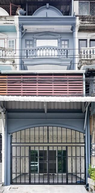 ขายทาวน์โฮม 4 ชั้น พื้นที่ 242.15 ตรม. ซอยลาดพร้าว 122 ใกล้รถไฟฟ้า สถานีมหาดไทย 