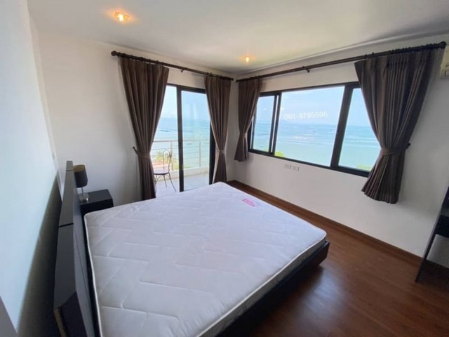 ขายด่วนราคาพิเศษ! คอนโดโกลเด้น โคสต์ ตึก2 ห้องมุม วิวทะเล TP-C0682