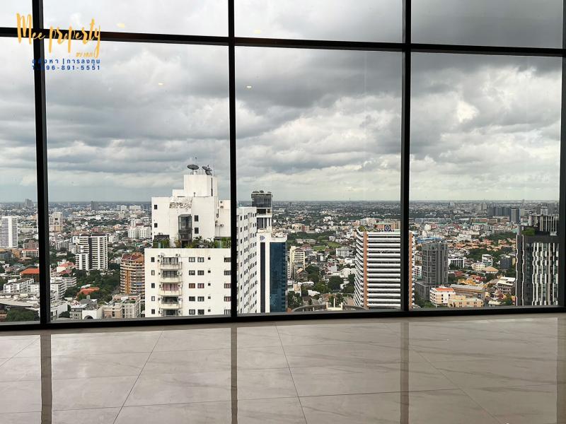 #ขายคอนโดกลางทองหล่อ ???????????????????? ???????????????????????????????????? ???????? พร้อมสระว่ายน้ำส่วนตัว ชั้นละเพียง 1 ยูนิต Penthouses 357 ตร.ม. ชั้น 33