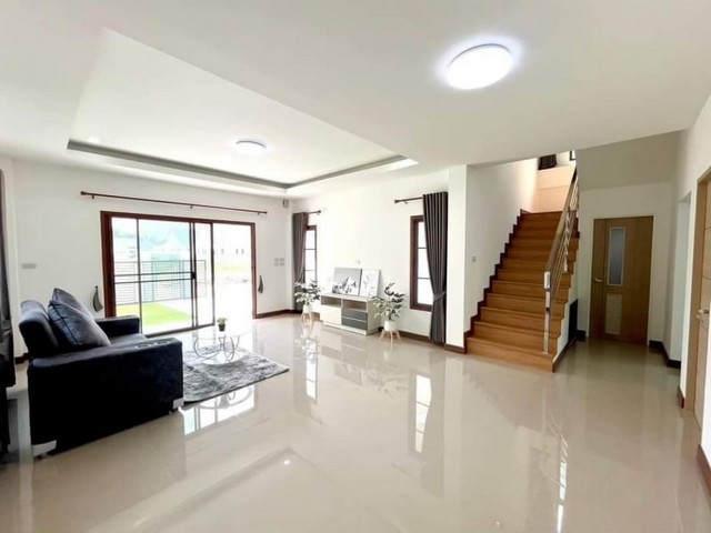 บ้านสร้างใหม่ พร้อมเฟอร์ทั้งหลัง ใกล้กาดฝรั่ง หางดง