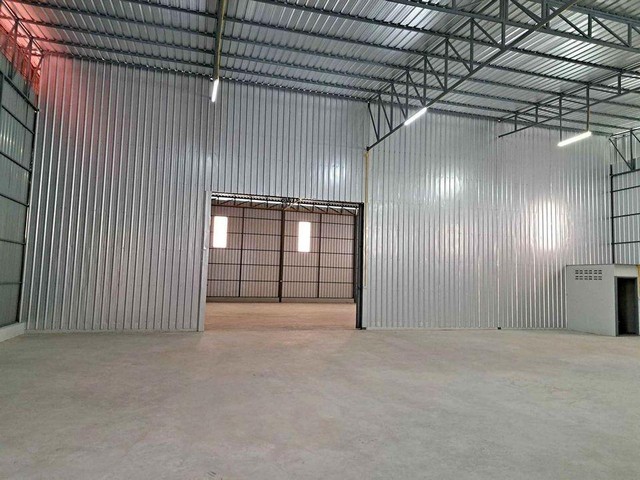 ปล่อยเช่าโกดังขนาด 600 ตร.ม ซอยโพธิ์แก้ว3 เข้าถนนลาดพร้าว101 เขตบางกะปิ