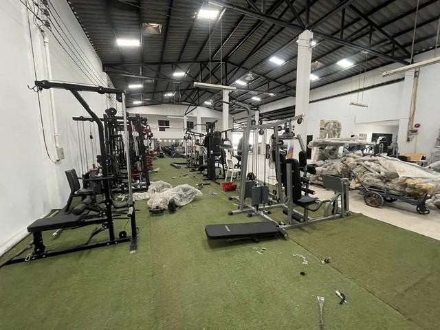 ขายโกดังพร้อมสำนักงาน เนื้อที่ 200 ตารางวา ถนนลำกกาคลอง3 ลาดสวาย ปทุมธานี