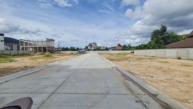 ที่ดินสวย ใกล้มทร.ล้านนา โซนเจ็ดยอด ช้างเผือก