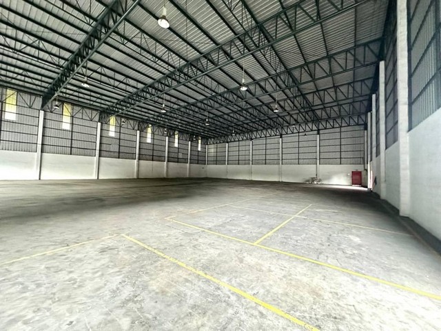 ให้เช่าโกดัง/โรงงาน 1,260 ตรม. ผังสีม่วงลายตำบลท่าข้าม  อำเภอบางปะกง ฉะเชิงเทรา
